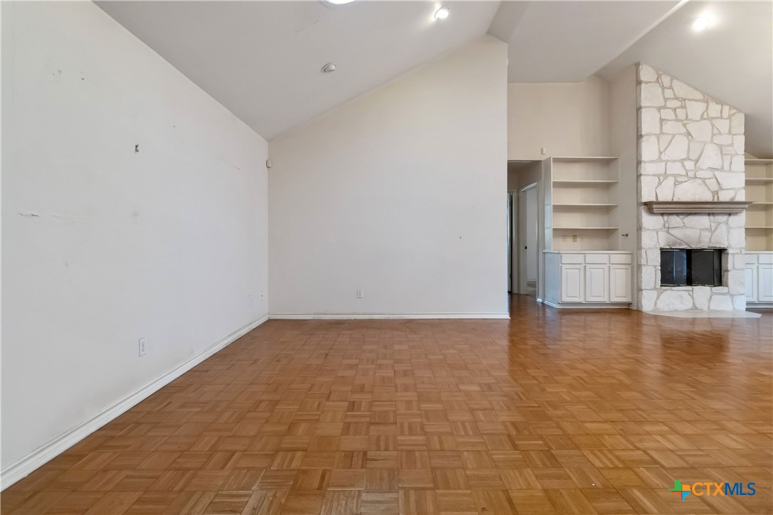 1610 Lancaster Street Property Photo 18