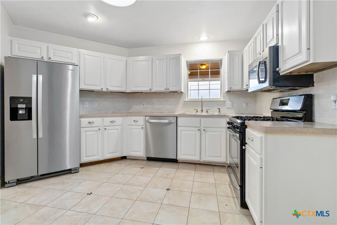 1610 Lancaster Street Property Photo 21