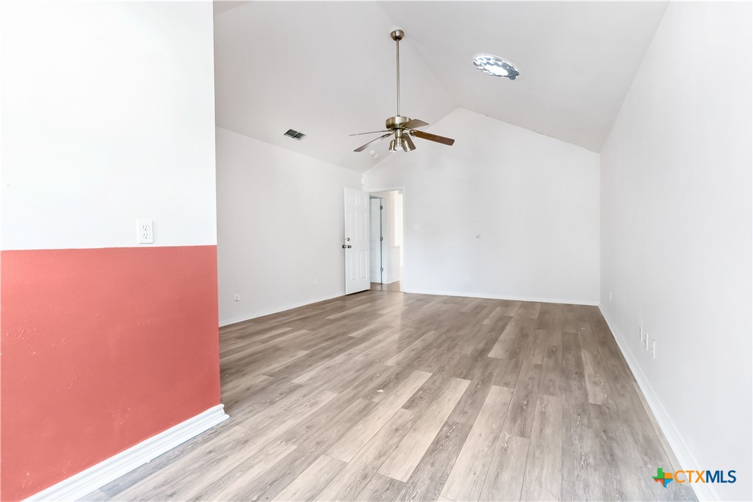 1610 Lancaster Street Property Photo 28