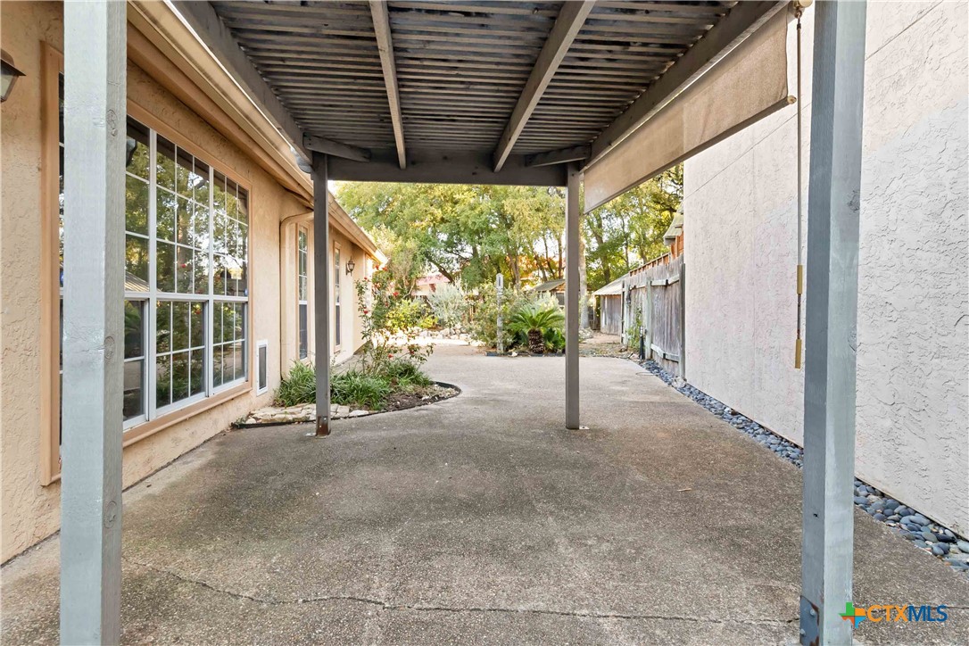 1610 Lancaster Street Property Photo 36