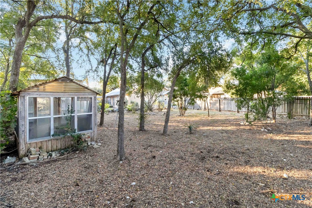 1610 Lancaster Street Property Photo 41
