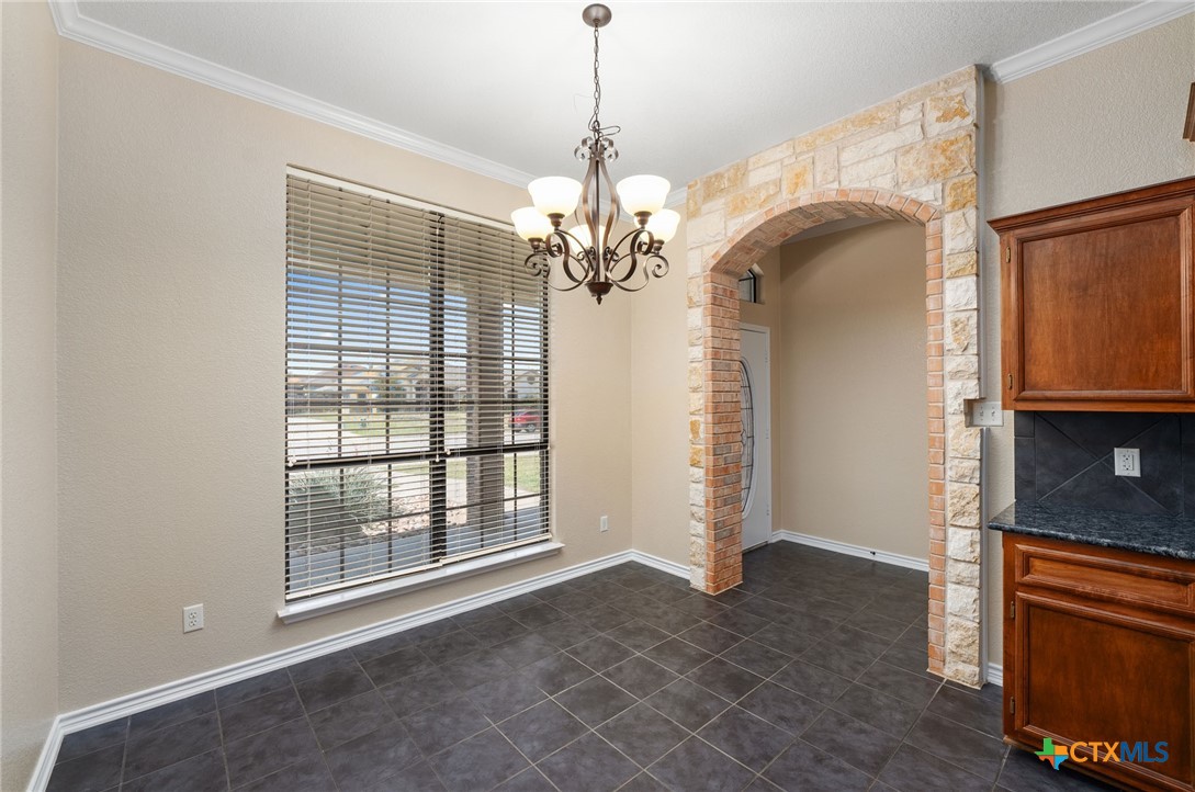 2222 Sparrow Road Property Photo 6