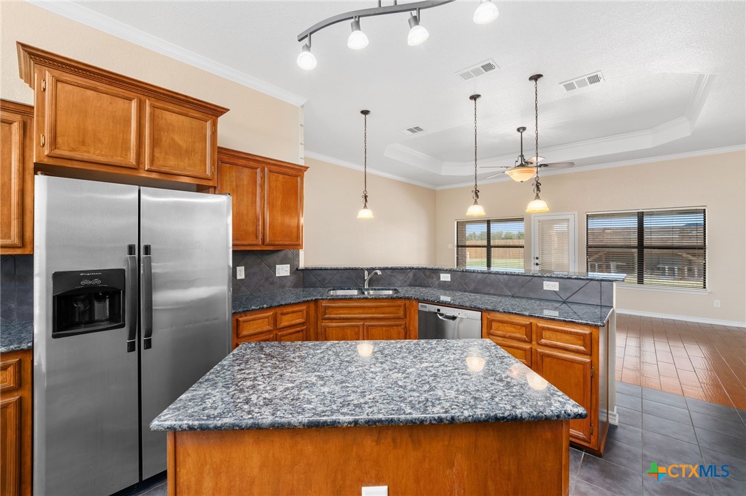 2222 Sparrow Road Property Photo 8
