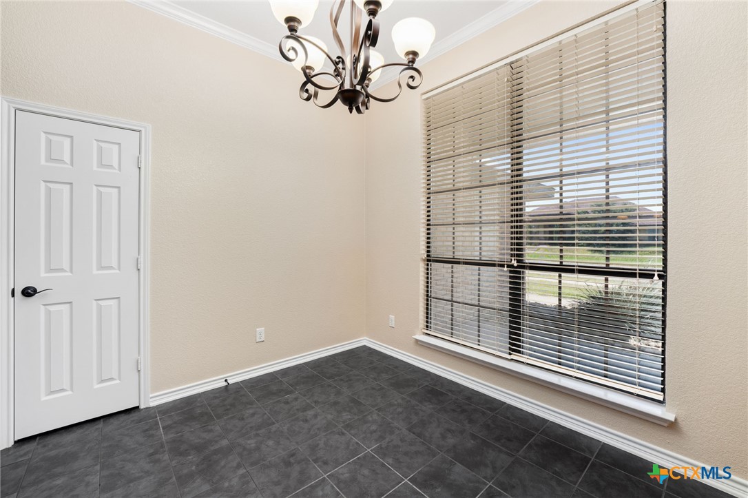 2222 Sparrow Road Property Photo 13