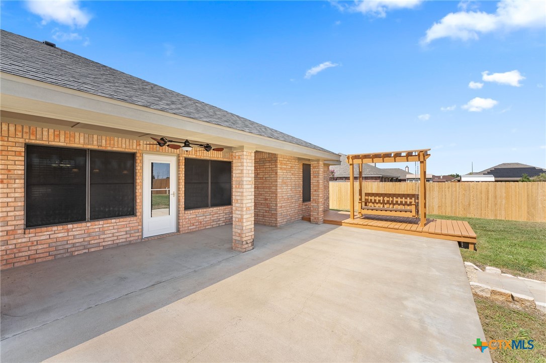 2222 Sparrow Road Property Photo 32