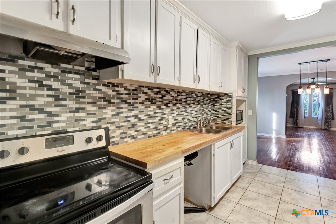 1303 E North Street Property Photo 15