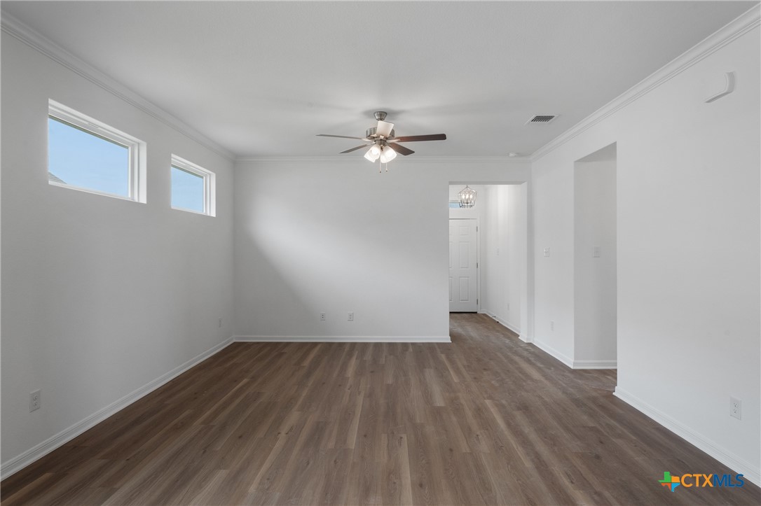 7909 Smoke Creek Lane Property Photo 10