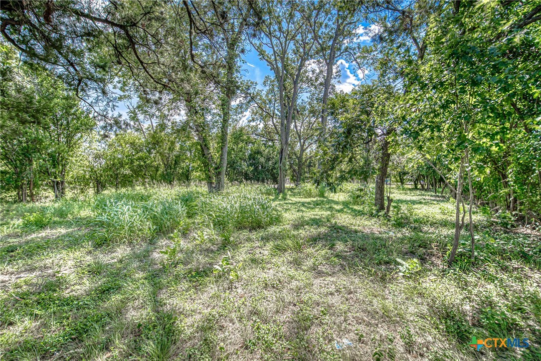 722 S Lbj Drive Property Photo 3