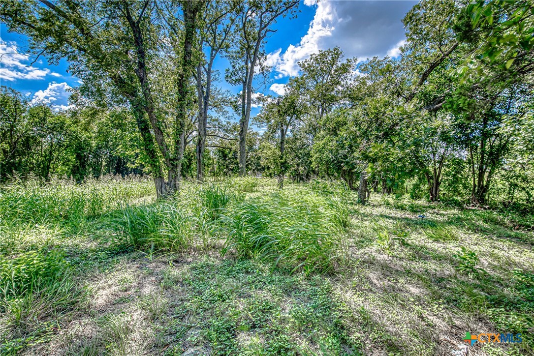 722 S Lbj Drive Property Photo 4