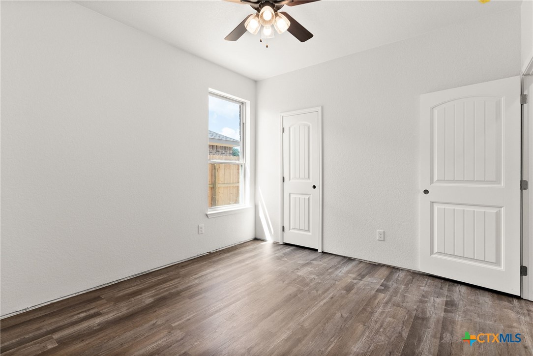 5217 White Rose Drive Property Photo 16