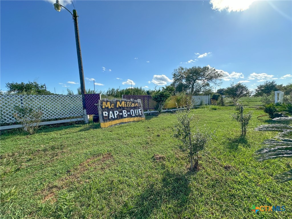 9913 Us Hwy 59n Property Photo 14