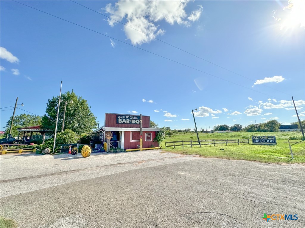 9913 Us Hwy 59n Property Photo 21