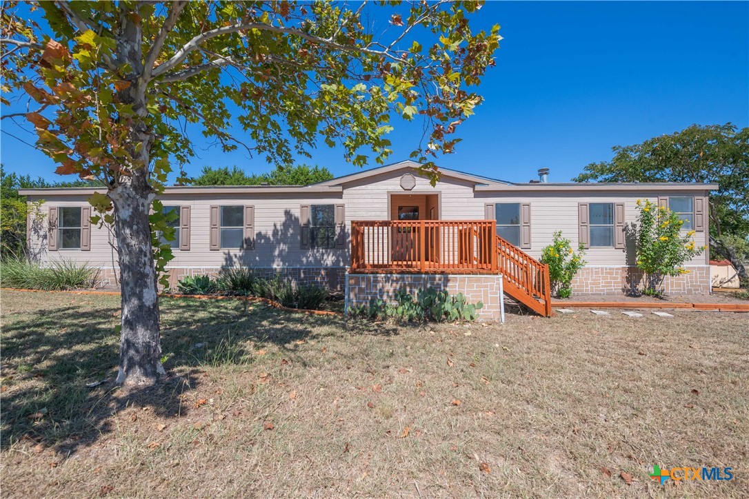 185 County Road 4127 Property Photo