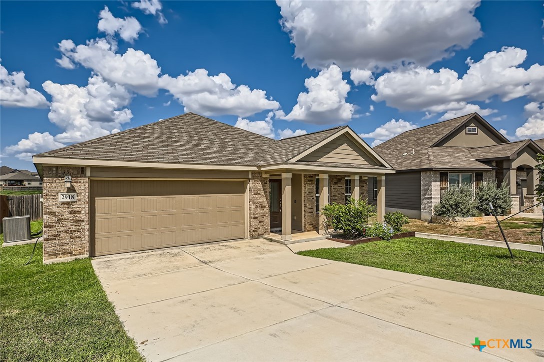 2918 Daisy Meadow Property Photo 3