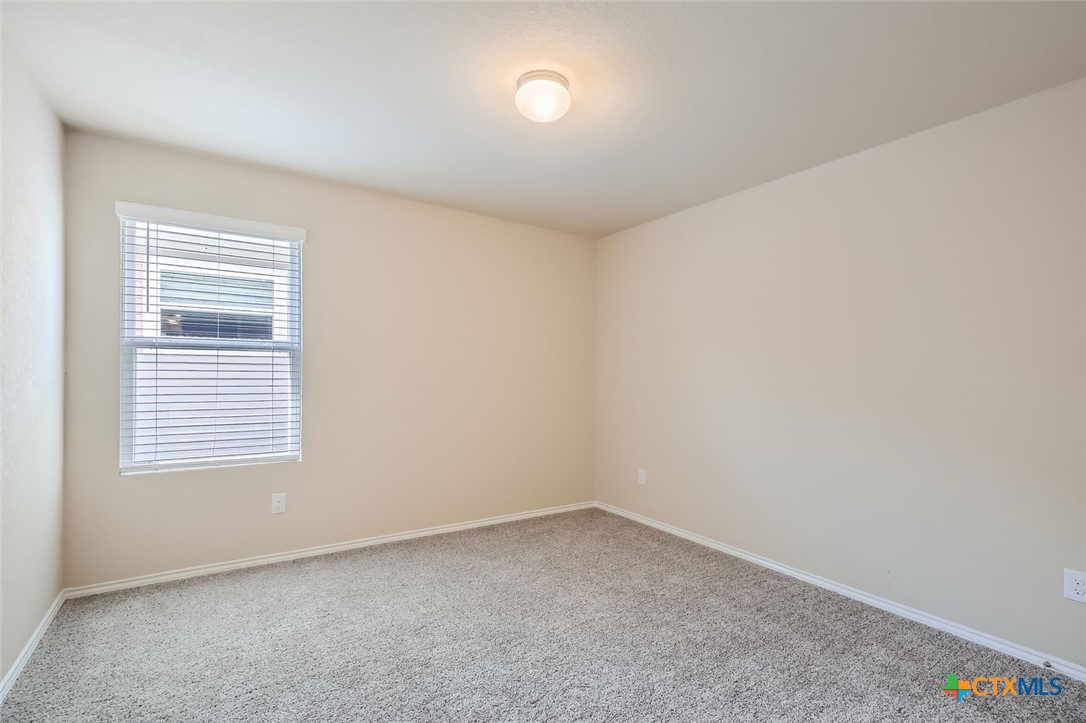 2918 Daisy Meadow Property Photo 22