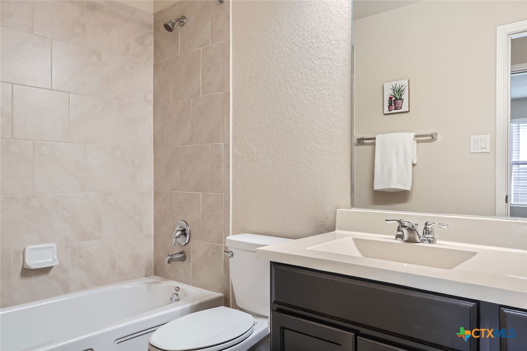 2918 Daisy Meadow Property Photo 23