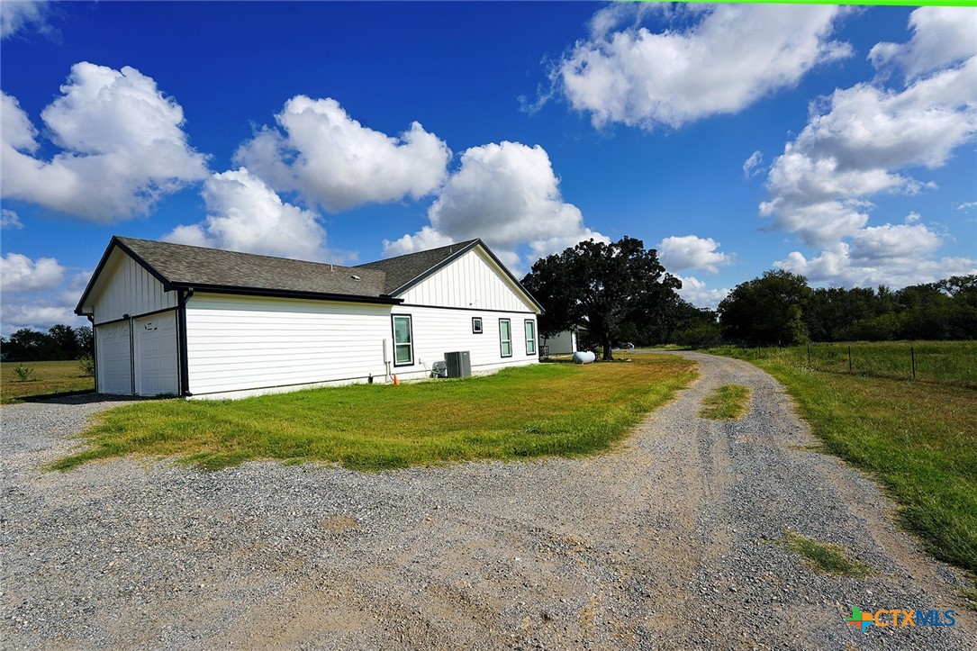 2805 Tumbleweed Trail Property Photo 4