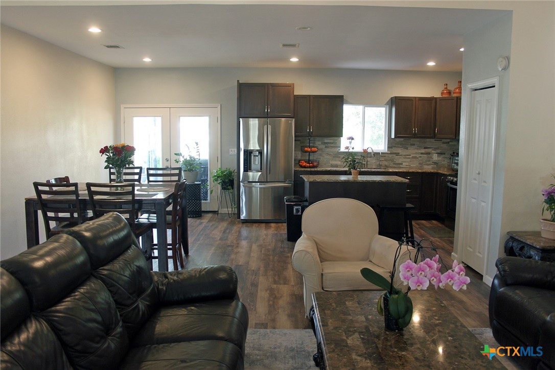 2805 Tumbleweed Trail Property Photo 8