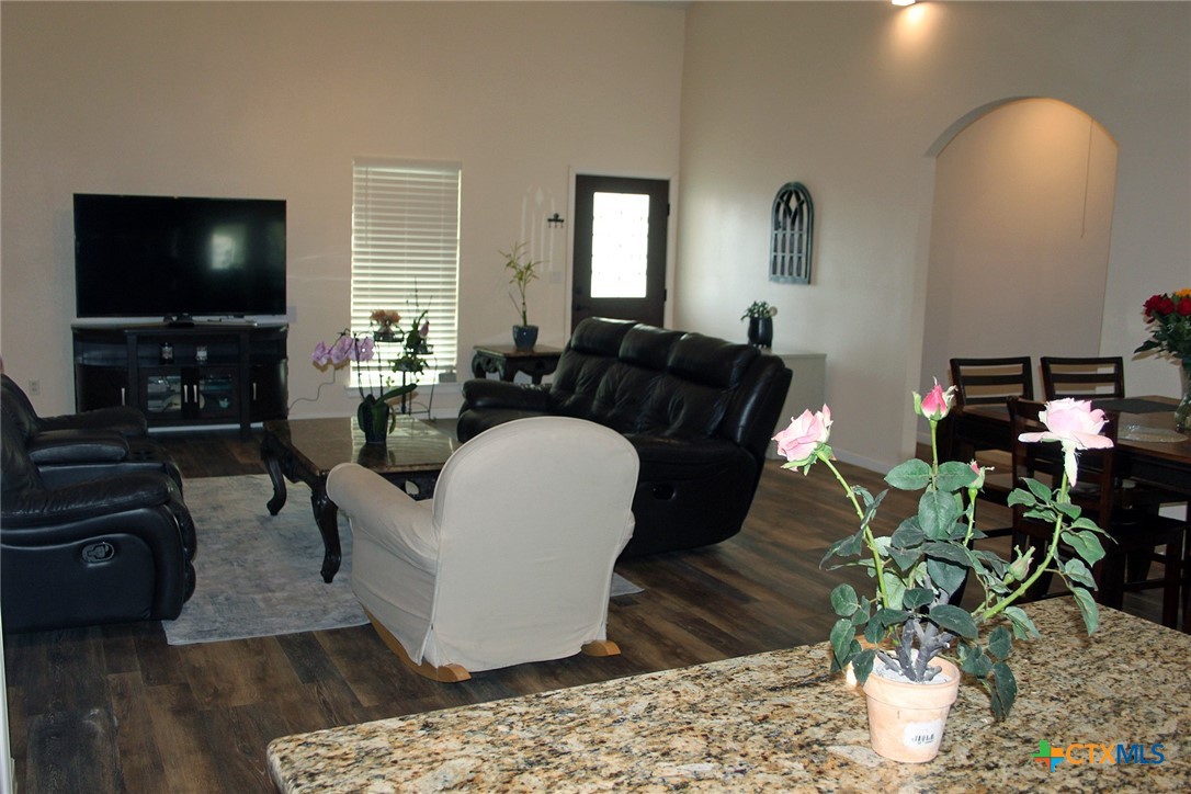2805 Tumbleweed Trail Property Photo 12