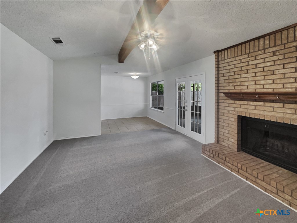 1009 N 4th Street Property Photo 9