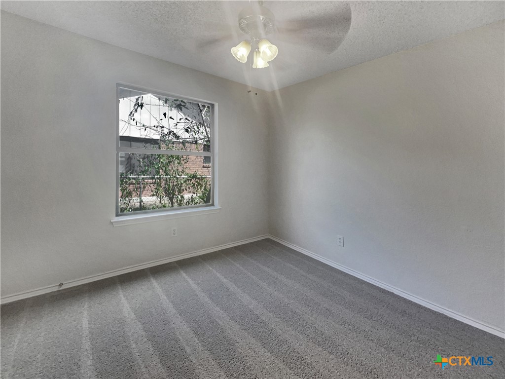 1009 N 4th Street Property Photo 16