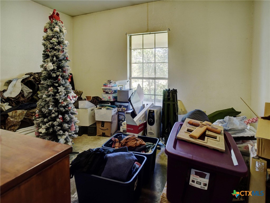 294 Lois Lane Property Photo 27