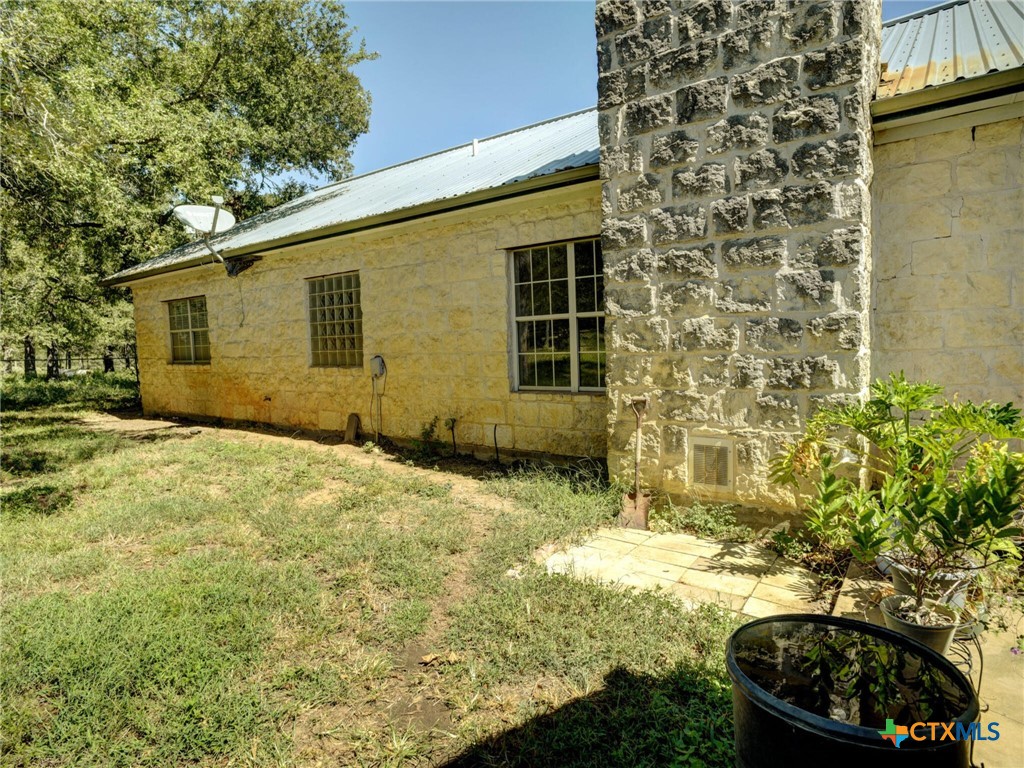 294 Lois Lane Property Photo 36
