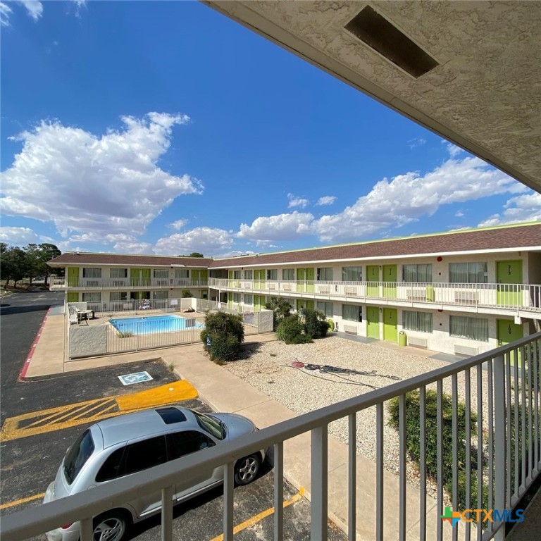 510 Georgia Avenue Property Photo 1