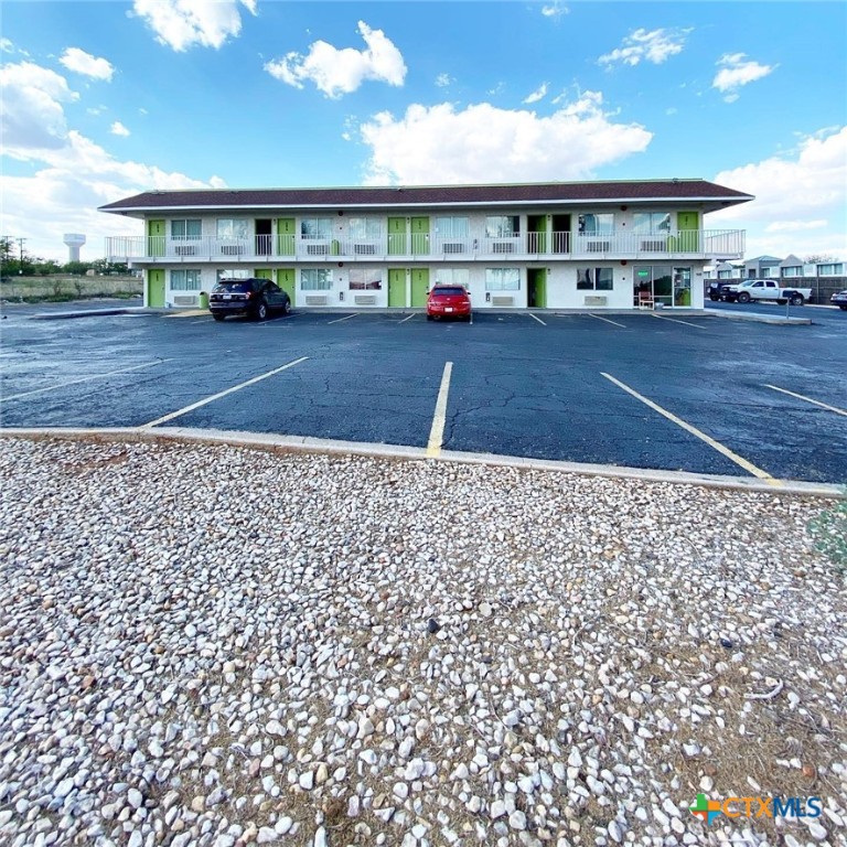 510 Georgia Avenue Property Photo 3