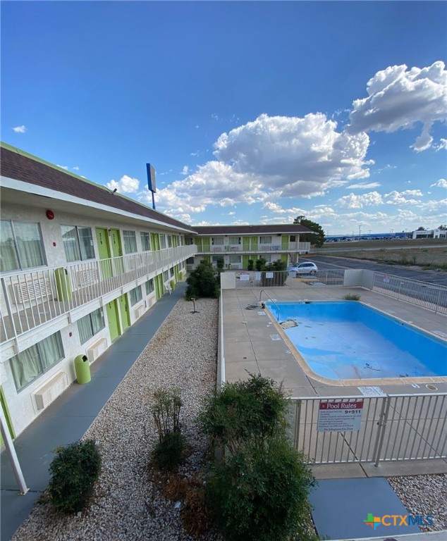 510 Georgia Avenue Property Photo 14