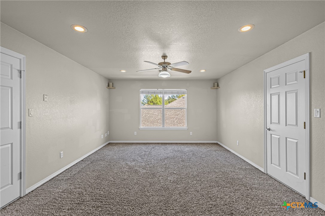 4012 Creekview Trail Property Photo 24