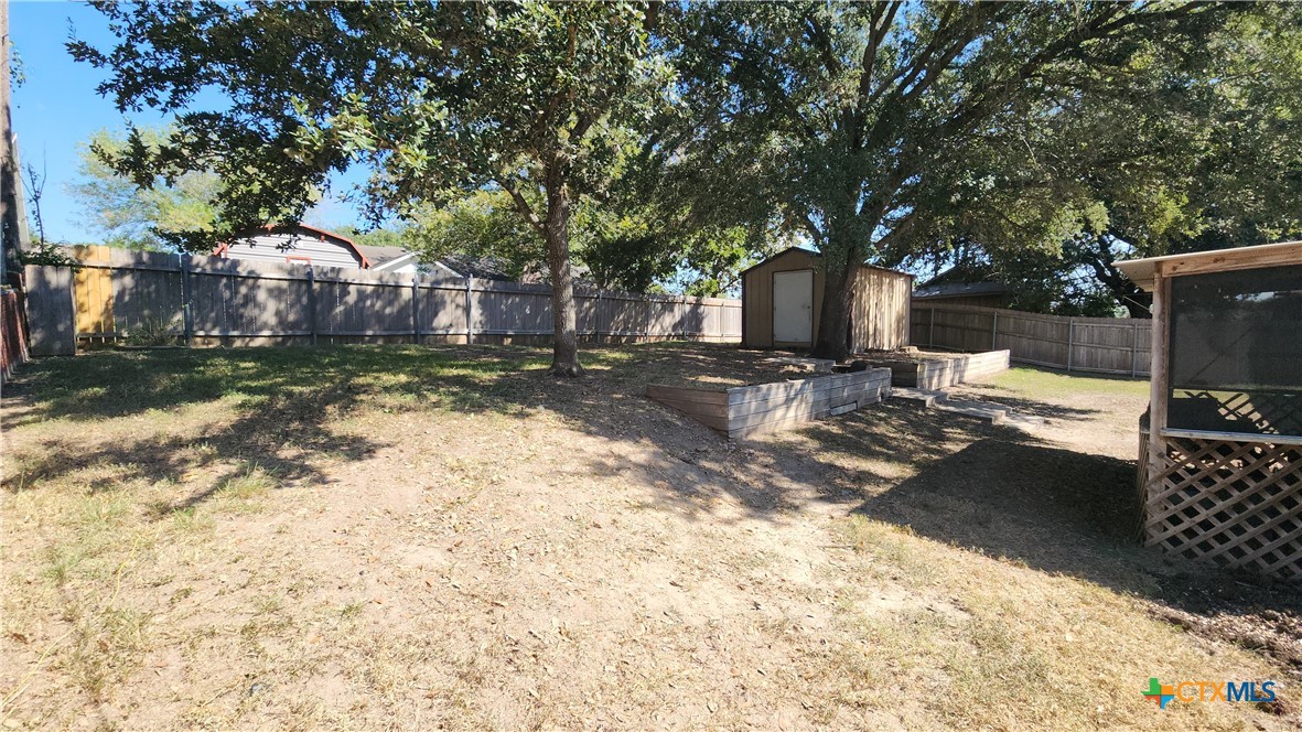 204 Cherokee Lane Property Photo 14