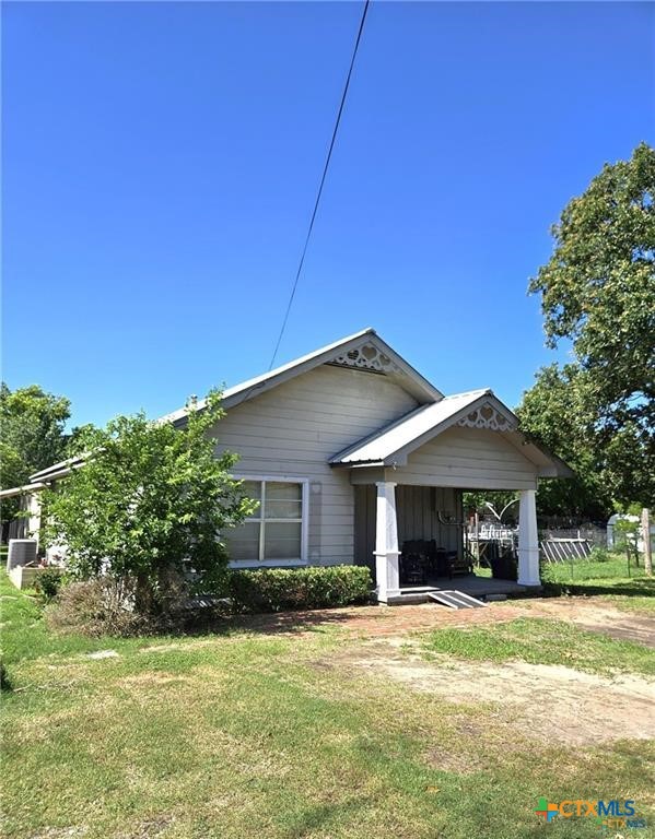 1518 Golf Course Road Property Photo 2