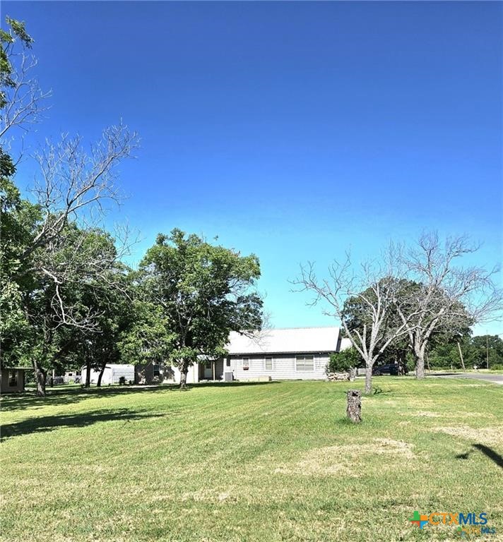 1518 Golf Course Road Property Photo 5