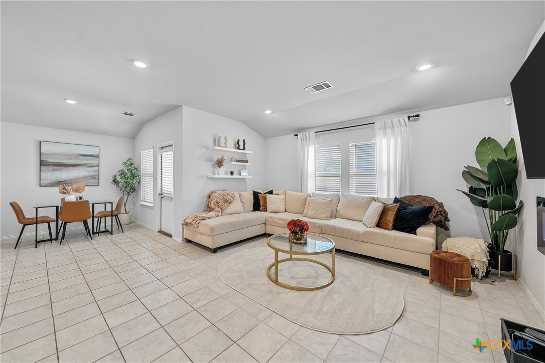9705 Kensley Rose Drive Property Photo 11