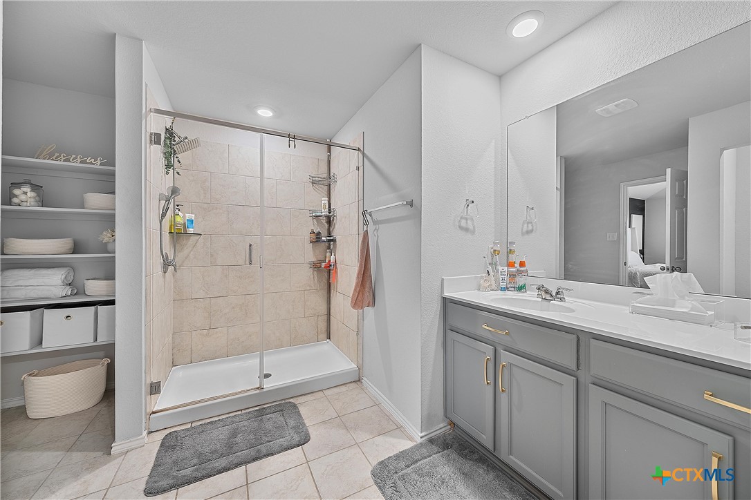 9705 Kensley Rose Drive Property Photo 16