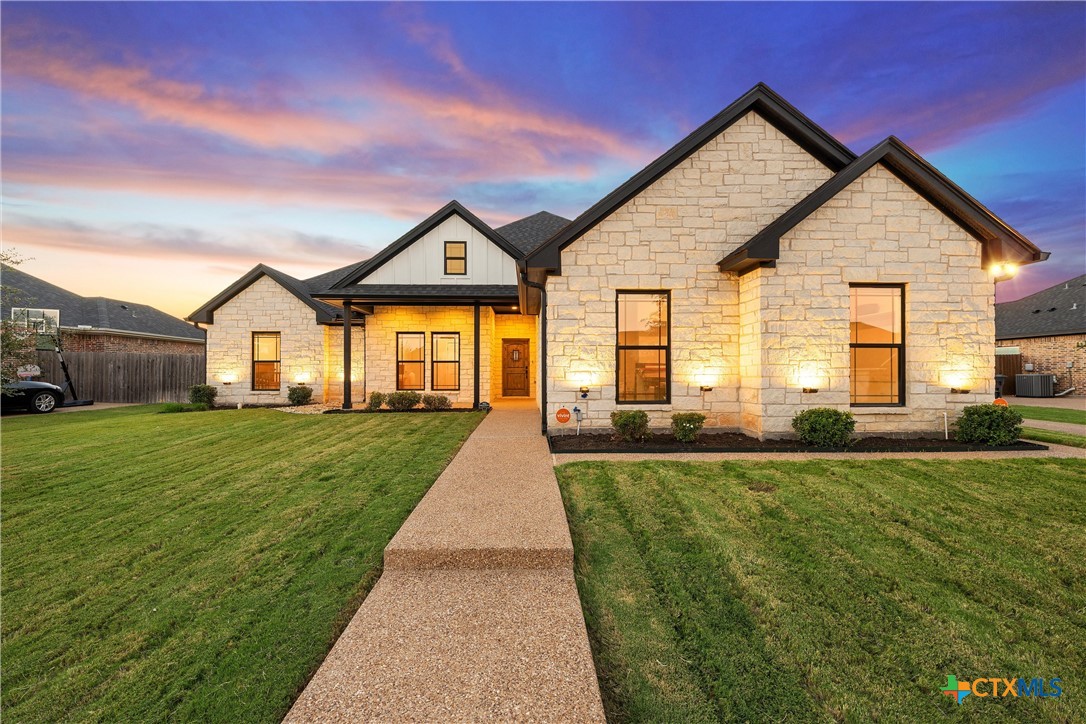 10105 Braided Briar Lane Property Photo 1