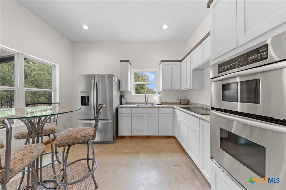 20801 Post Oak Road Property Photo 11