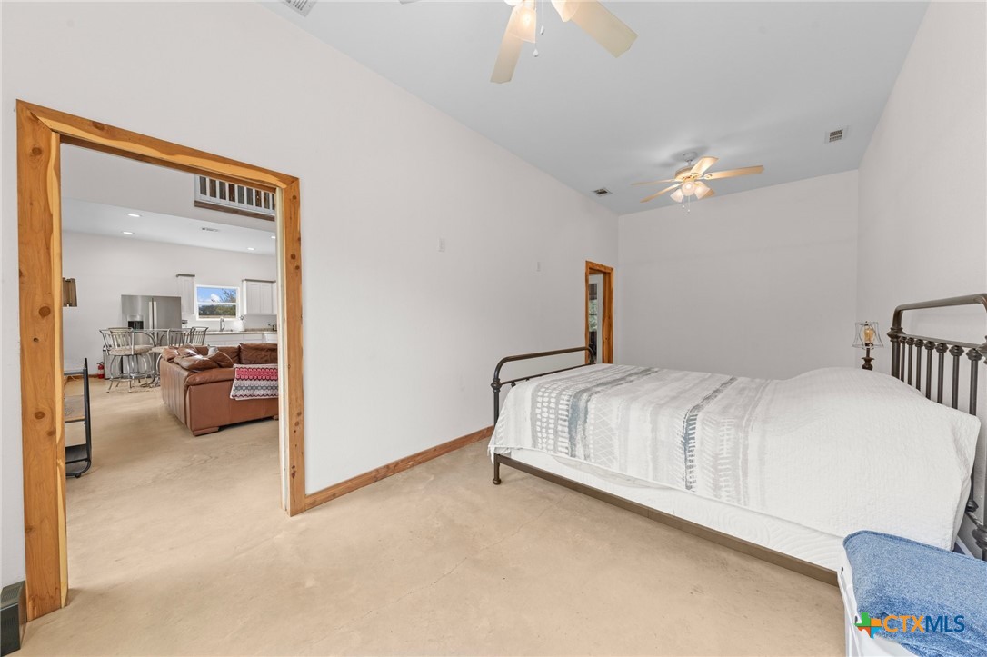 20801 Post Oak Road Property Photo 21