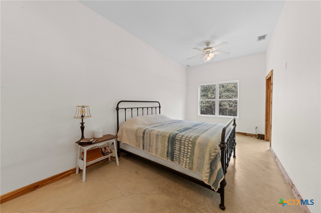 20801 Post Oak Road Property Photo 22