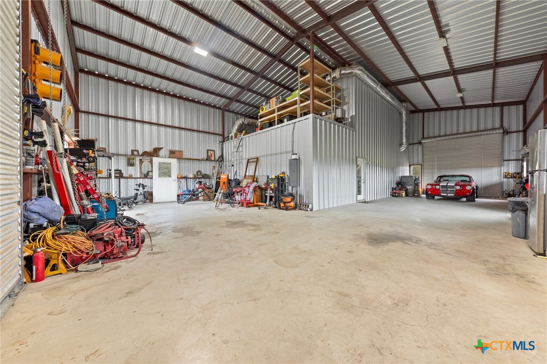 20801 Post Oak Road Property Photo 27