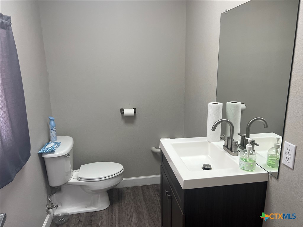 1107 Salem Road Property Photo 14