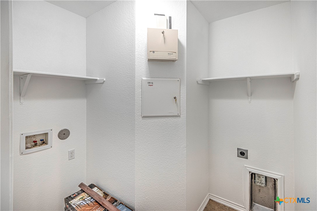 5634 Alexandria Drive Property Photo 17