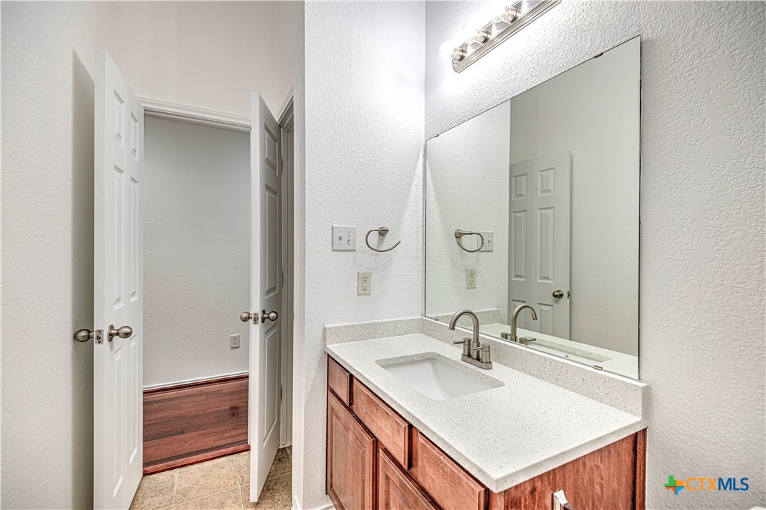 5634 Alexandria Drive Property Photo 26