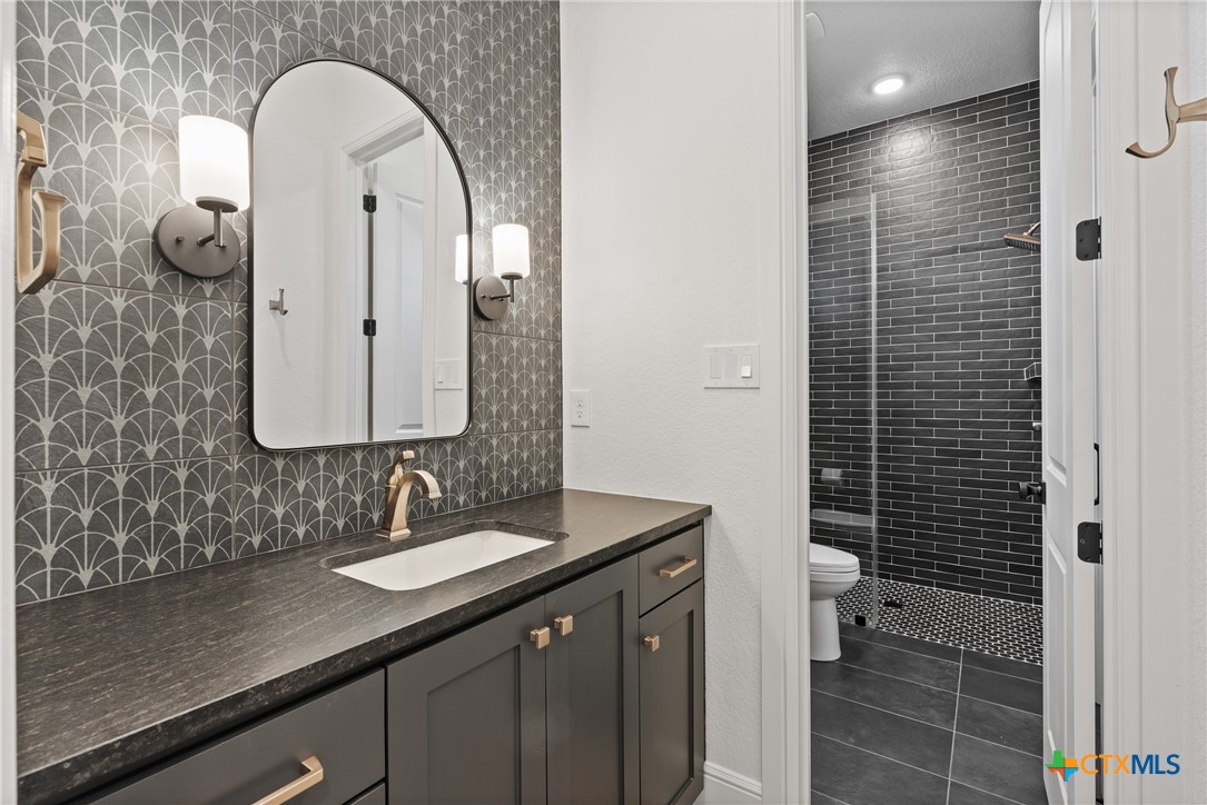 10072 Blanco Springs Road Property Photo 24