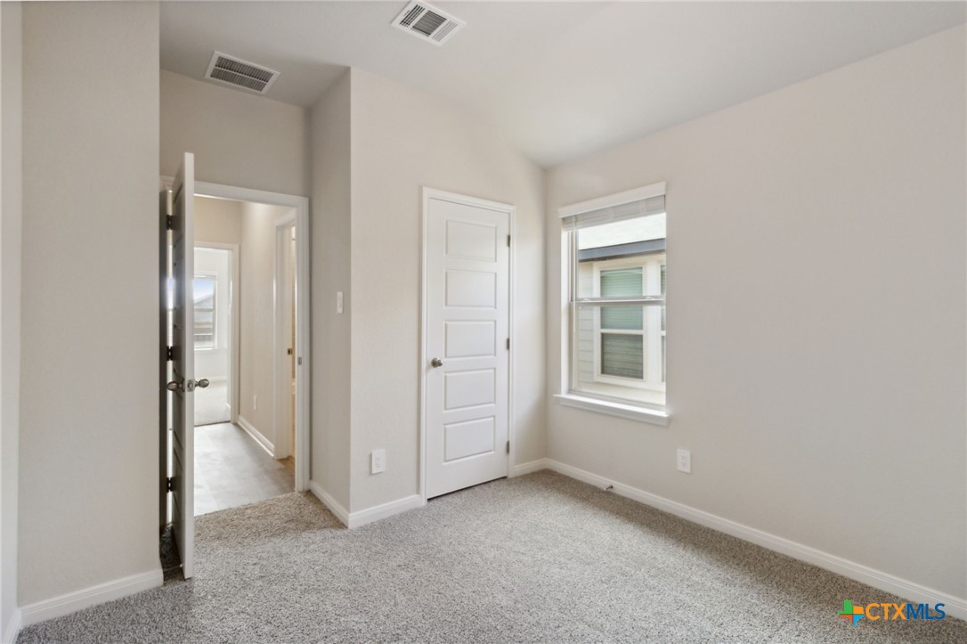 3062 Charyn Way Property Photo 15