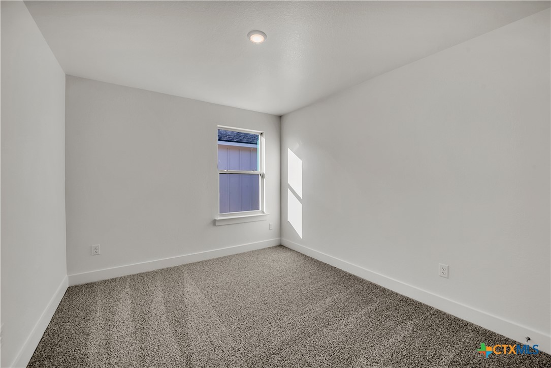 8818 Trungle Road Property Photo 8