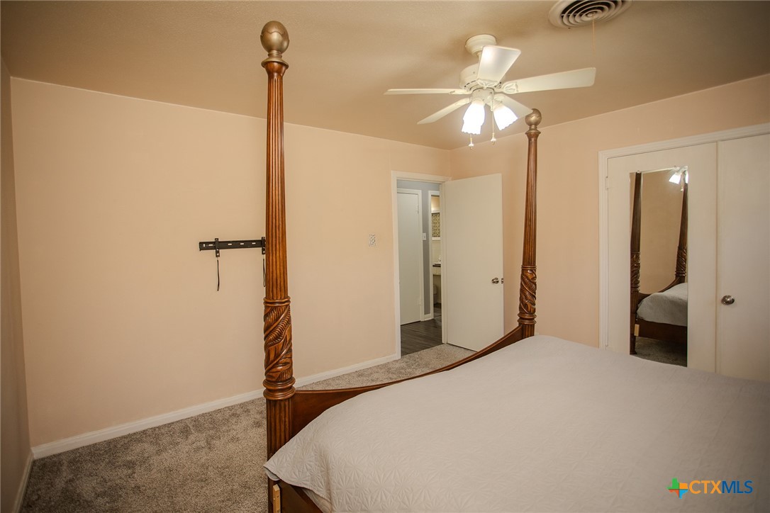 2209 Mockingbird Lane Property Photo 24