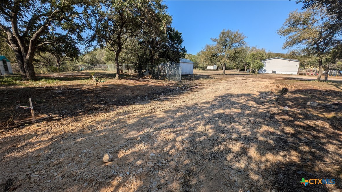 140 & 160 Bluebonnet Pass Property Photo 31