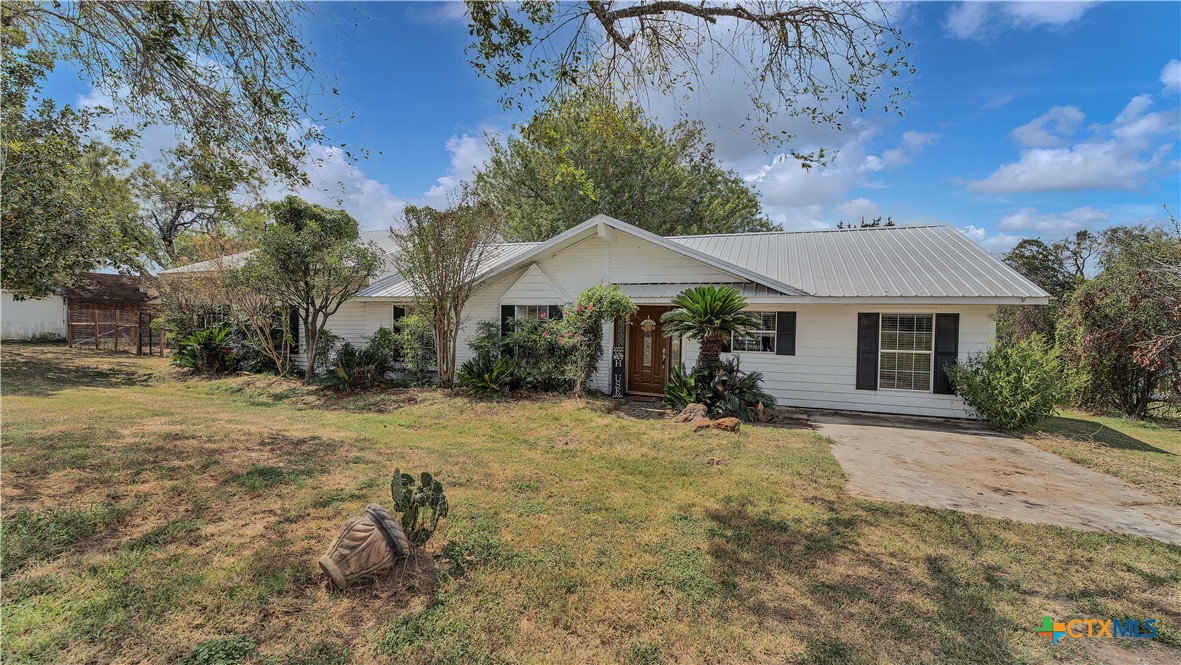 1652 Mcknight Road Property Photo 7